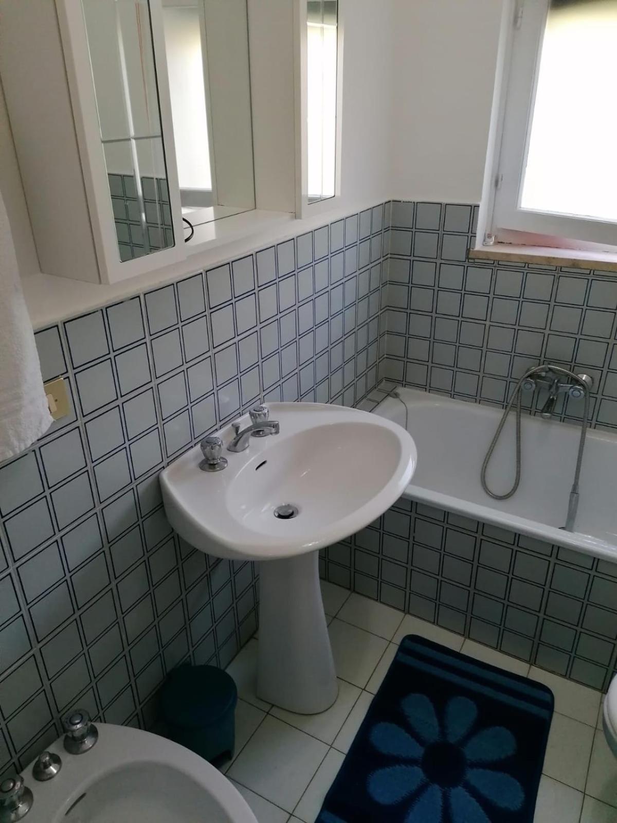 Ranieli Apartments Drapia Luaran gambar